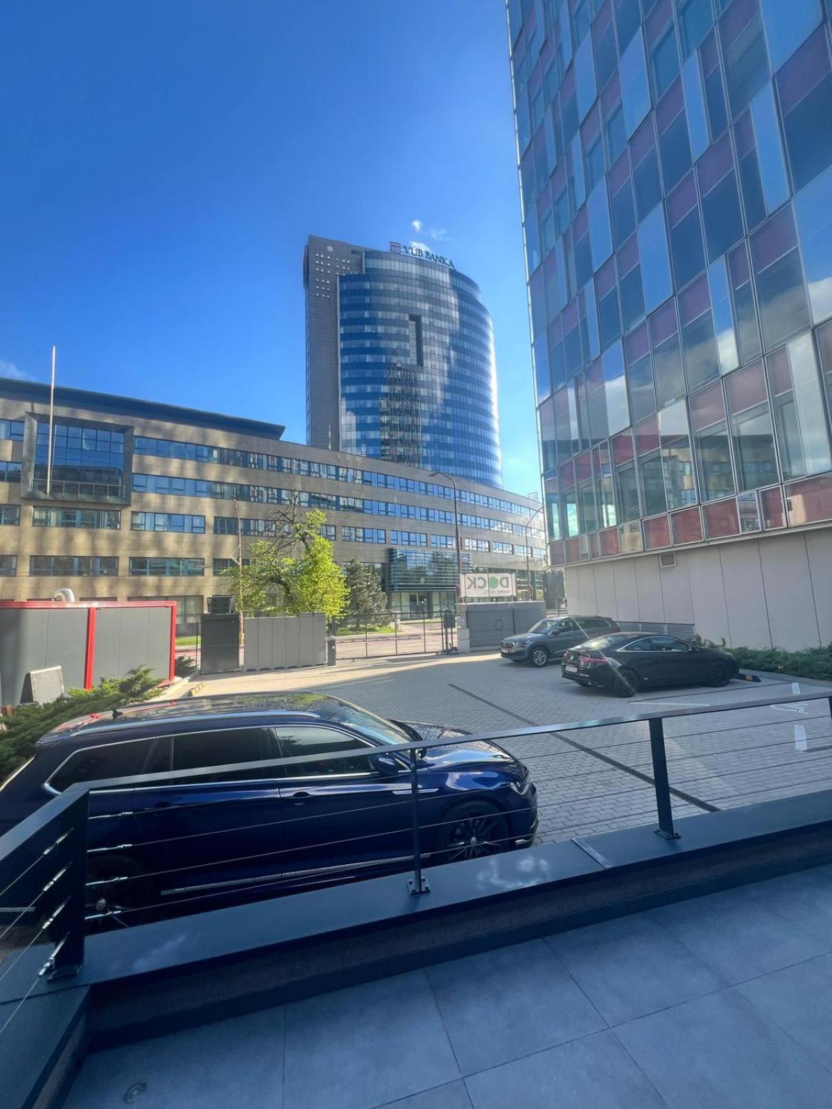 Garni Hotel Dock Bratislava Esterno foto